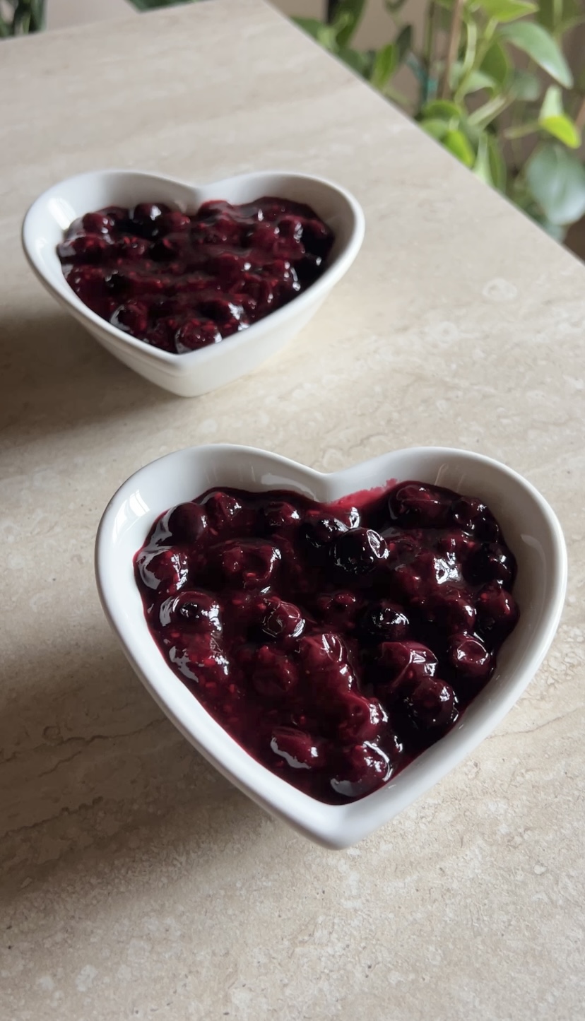 Budini di vaniglia con coulis ai frutti di bosco ricetta step 5