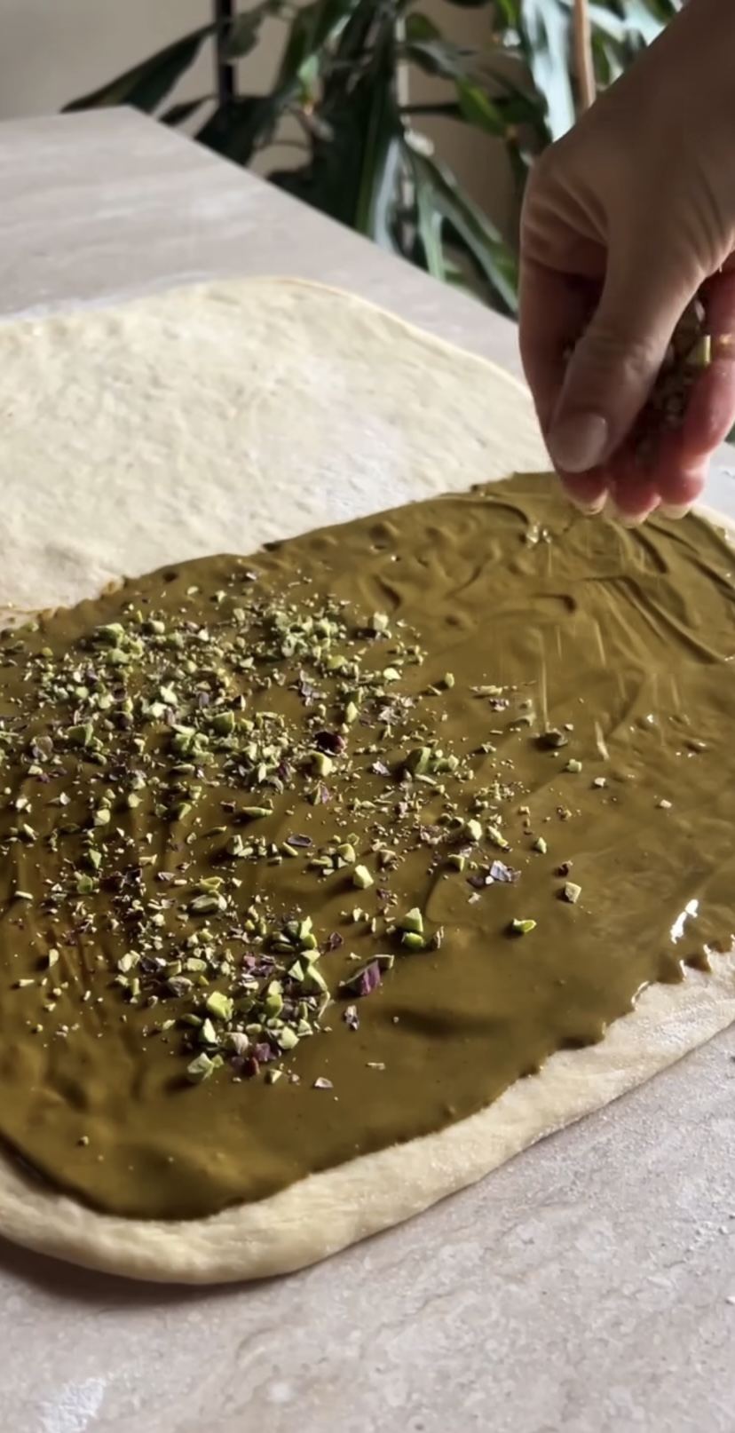 Girelle pistacchi e lamponi ricetta step 2
