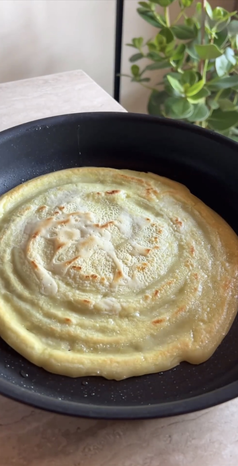 Crêpe salata con verdure e spalmabile vegetale ricetta step 3