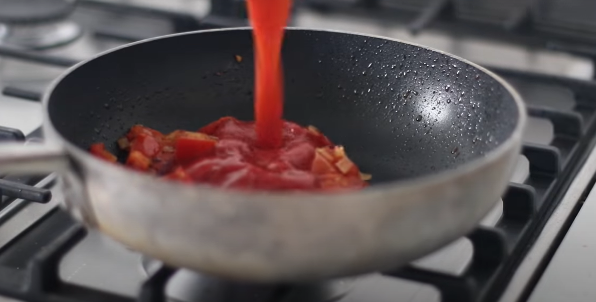 Pasta ai 4 pomodori ricetta step 2