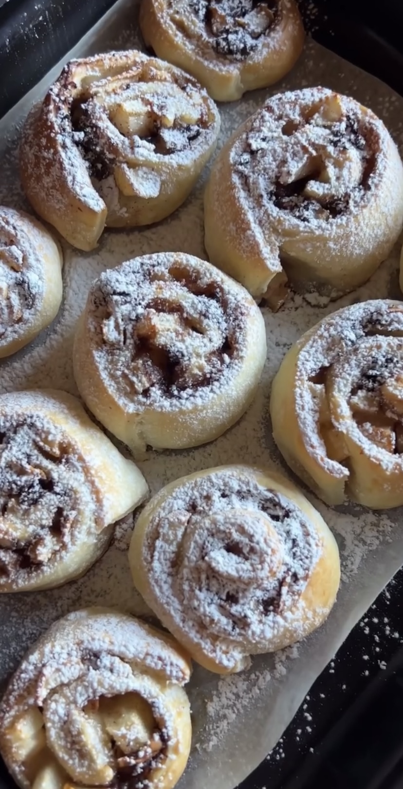 Cinnamon rolls pere e cioccolato ricetta step 4