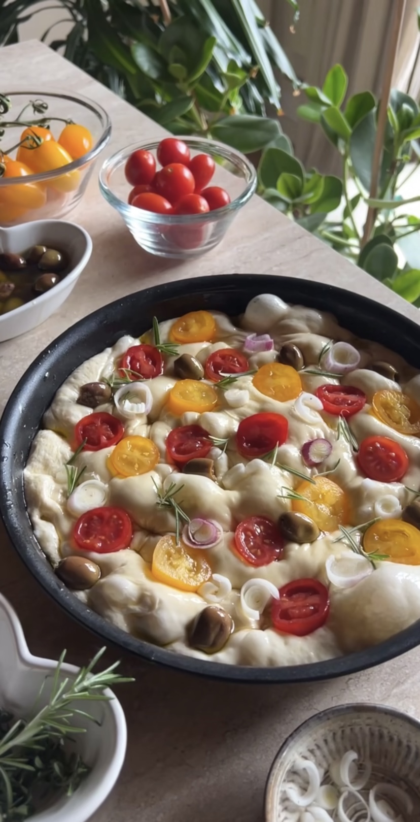 Focaccia estiva ricetta step 4