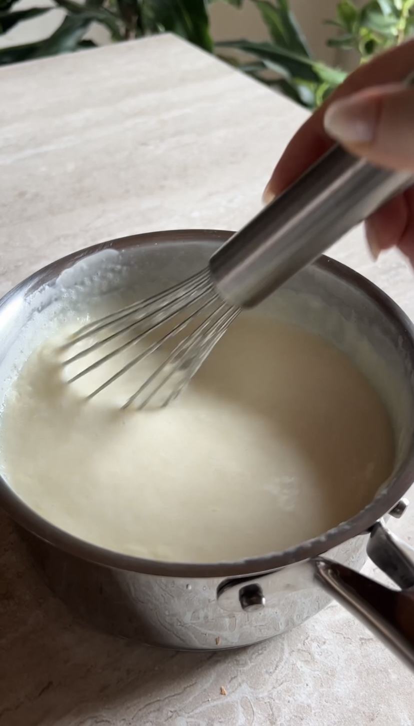 Budini di vaniglia con coulis ai frutti di bosco ricetta step 2