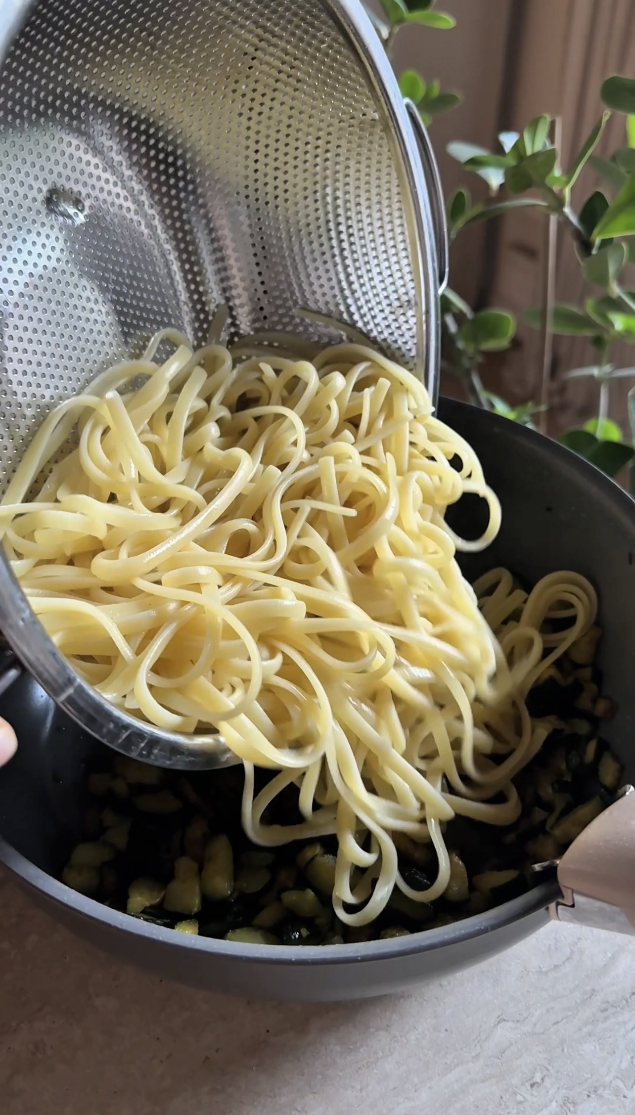 Linguine zucchine e limone ricetta step 4
