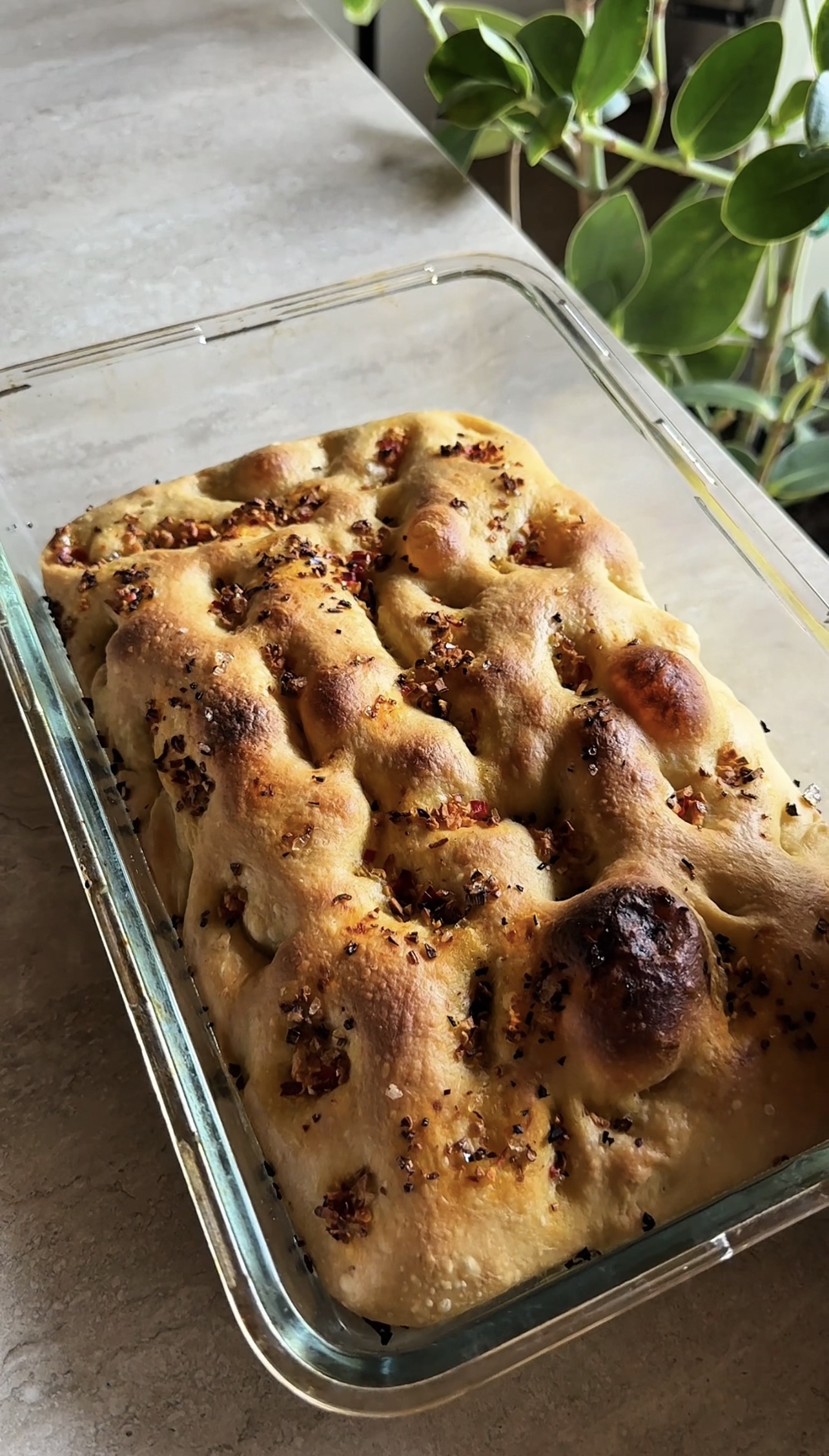 Focaccia aglio, olio e peperoncino ricetta step 6