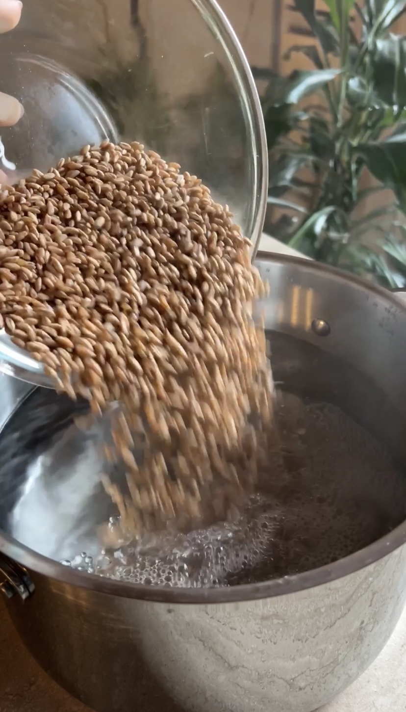 Insalata di farro e carote colorate ricetta step 1