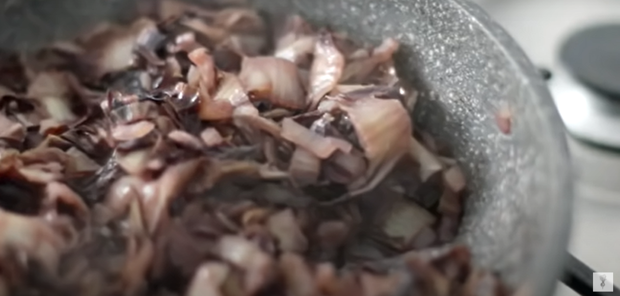 Lasagne vegane al radicchio e funghi ricetta step 1