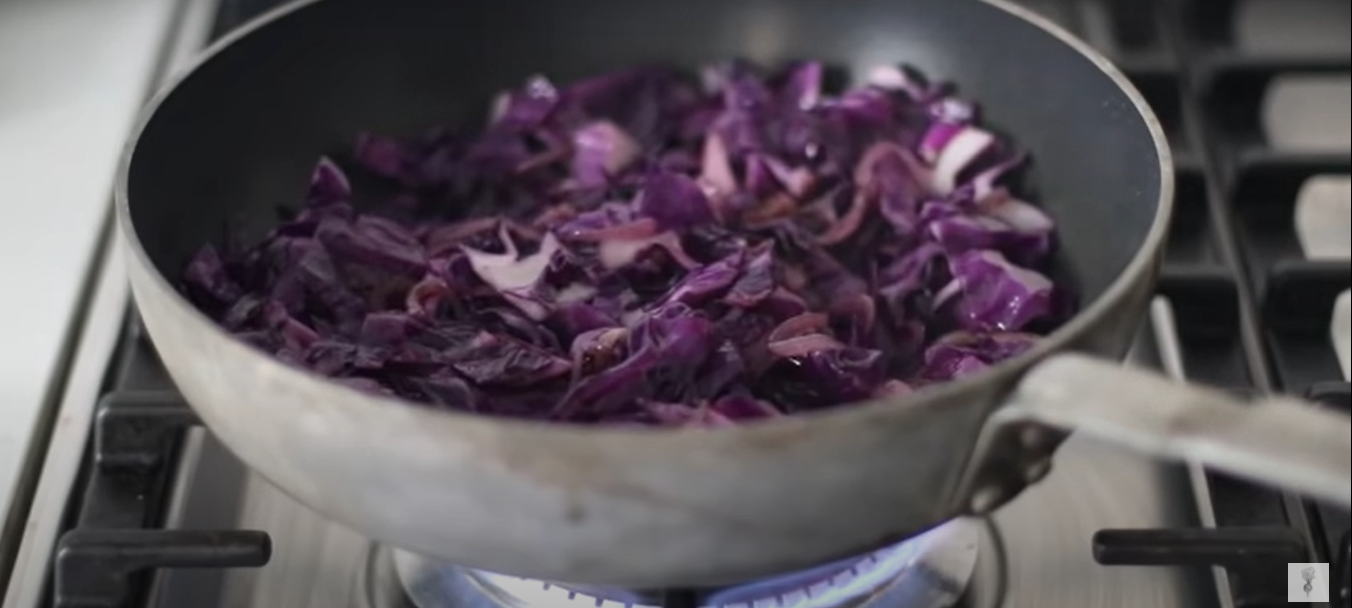 Vellutata di patate e cavolo viola con finocchi gratinati ricetta step 2