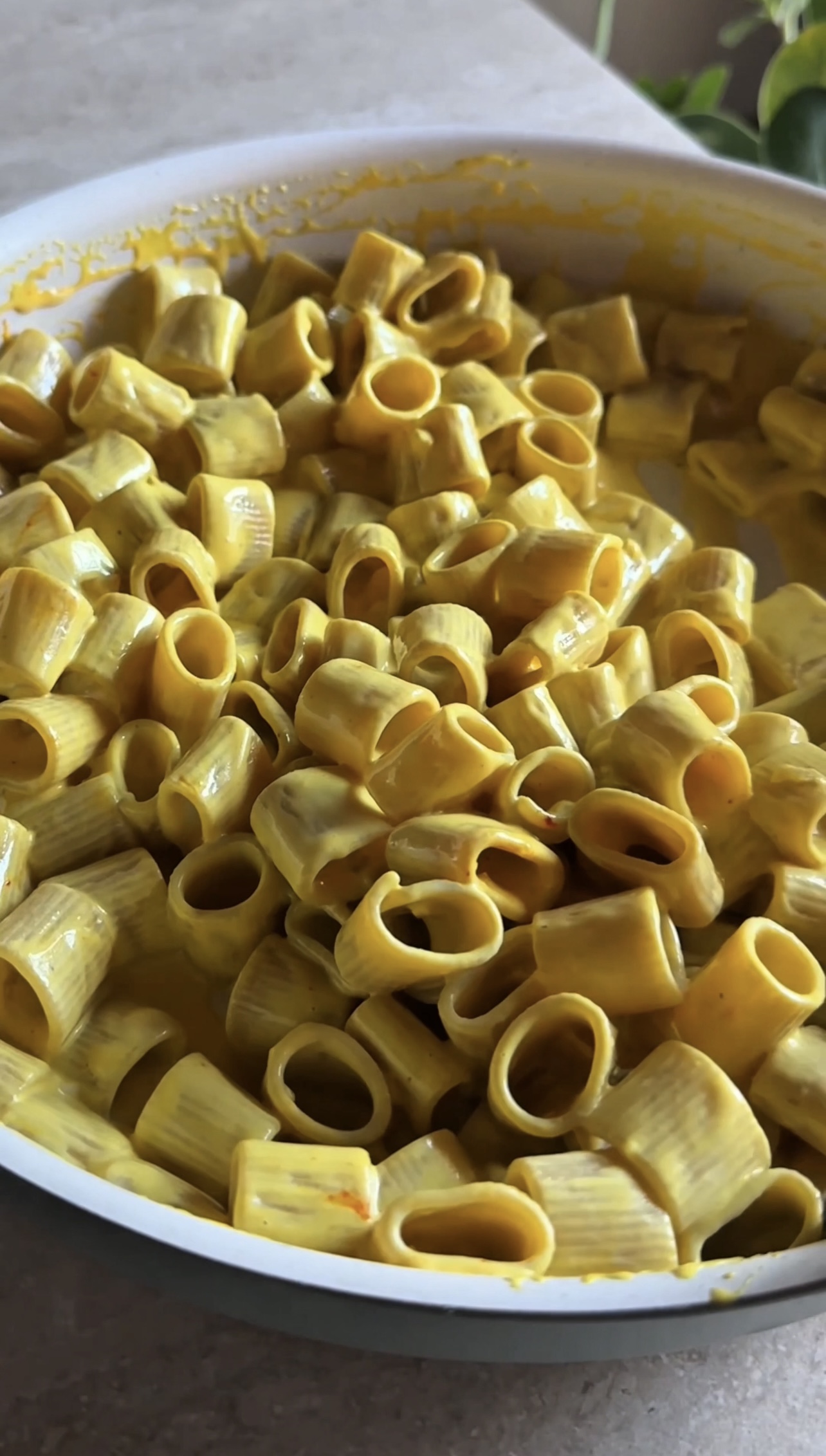 Pasta con crema di zafferano e funghi ricetta step 5