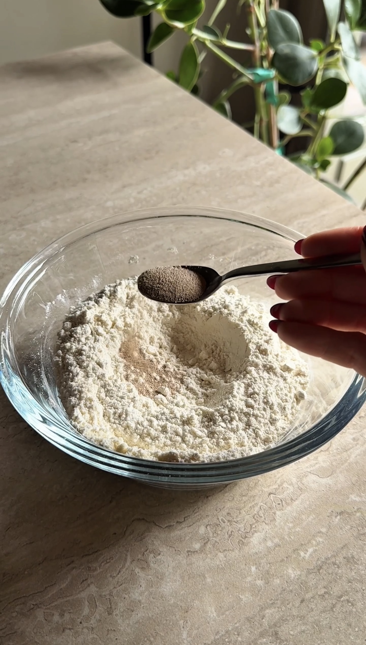 Frittelle alle erbe aromatiche ricetta step 1