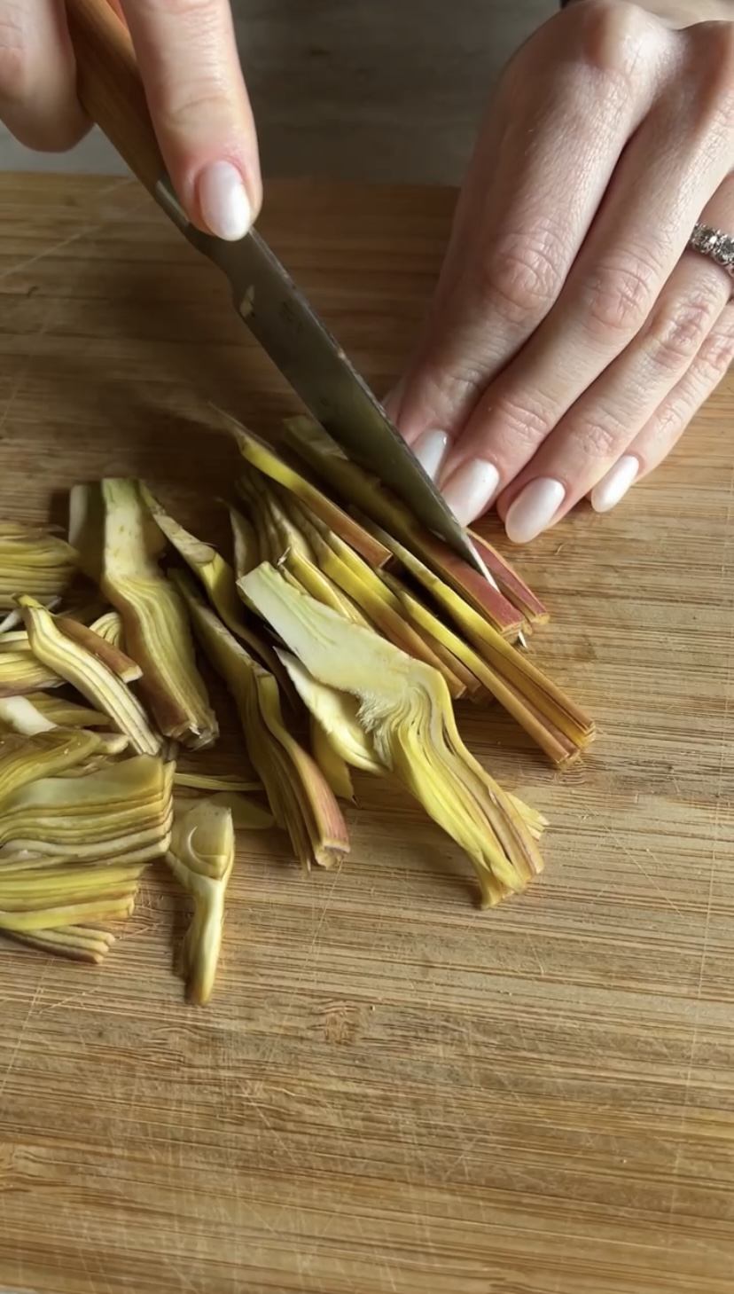 Insalata di carciofi marinati ricetta step 1