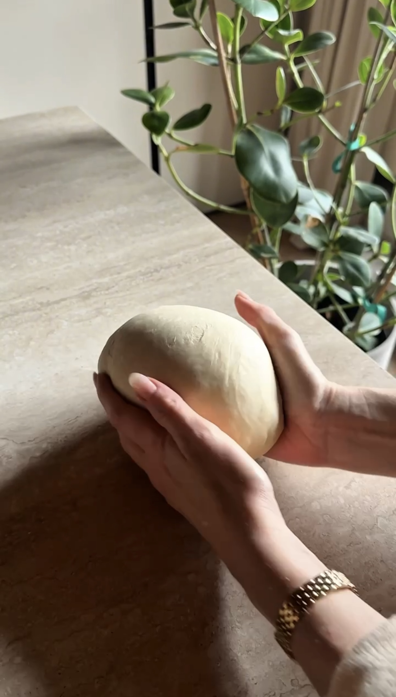 Panini soffici alle fragole ricetta step 2