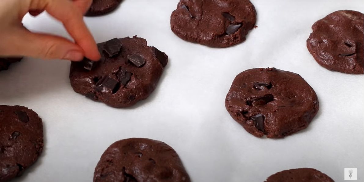 Cookies integrali al cioccolato ricetta step 3