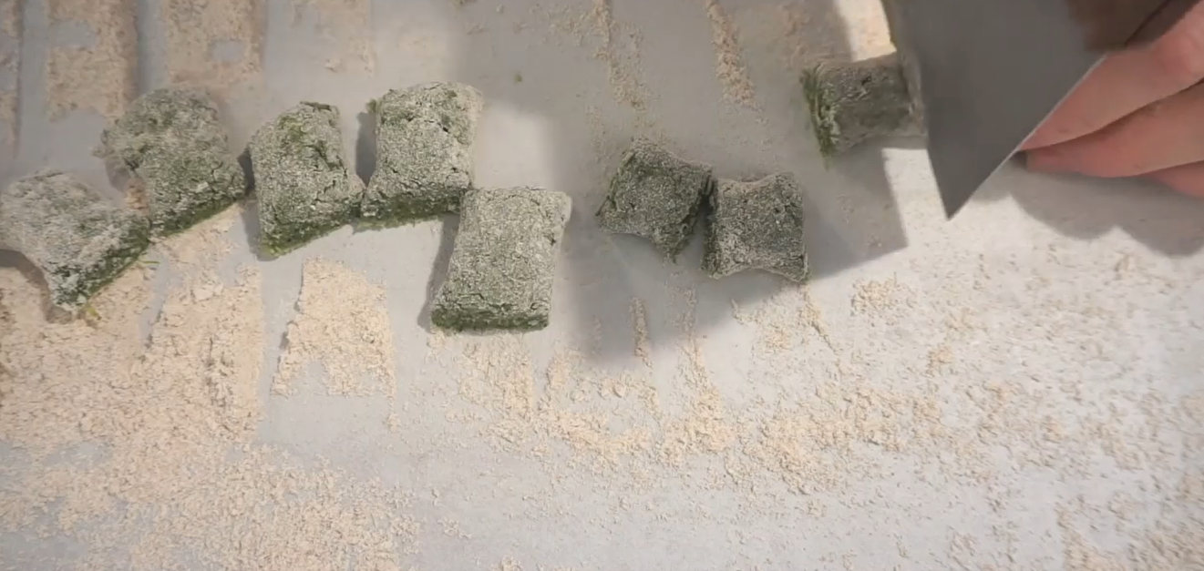 Gnocchi vegani di patate e cavolo nero ricetta step 3