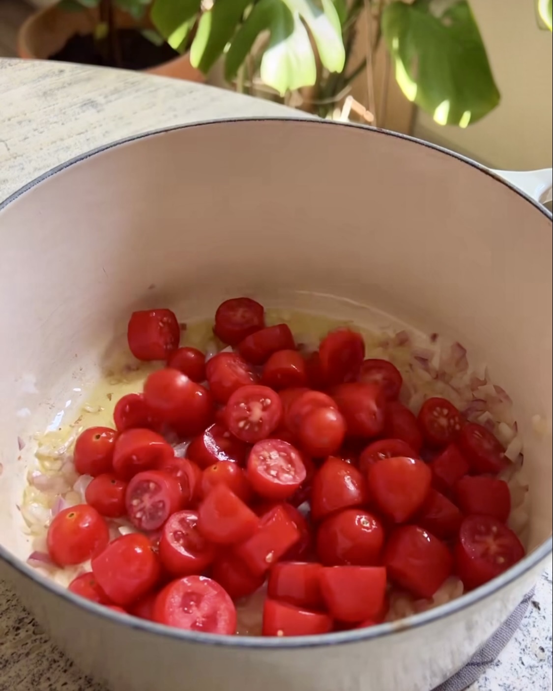 Pasta ceci, pomodorini e basilico ricetta step 1
