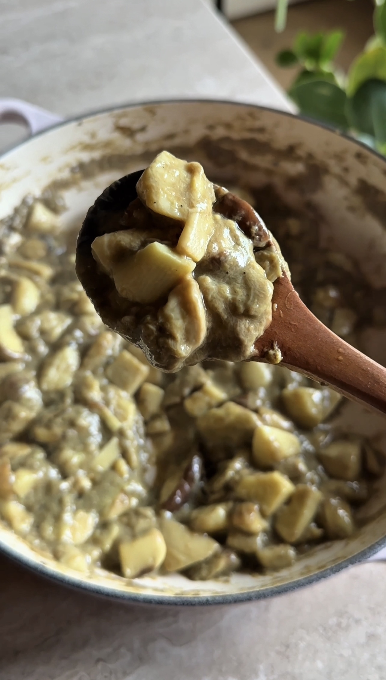 Pasta con crema di zafferano e funghi ricetta step 2