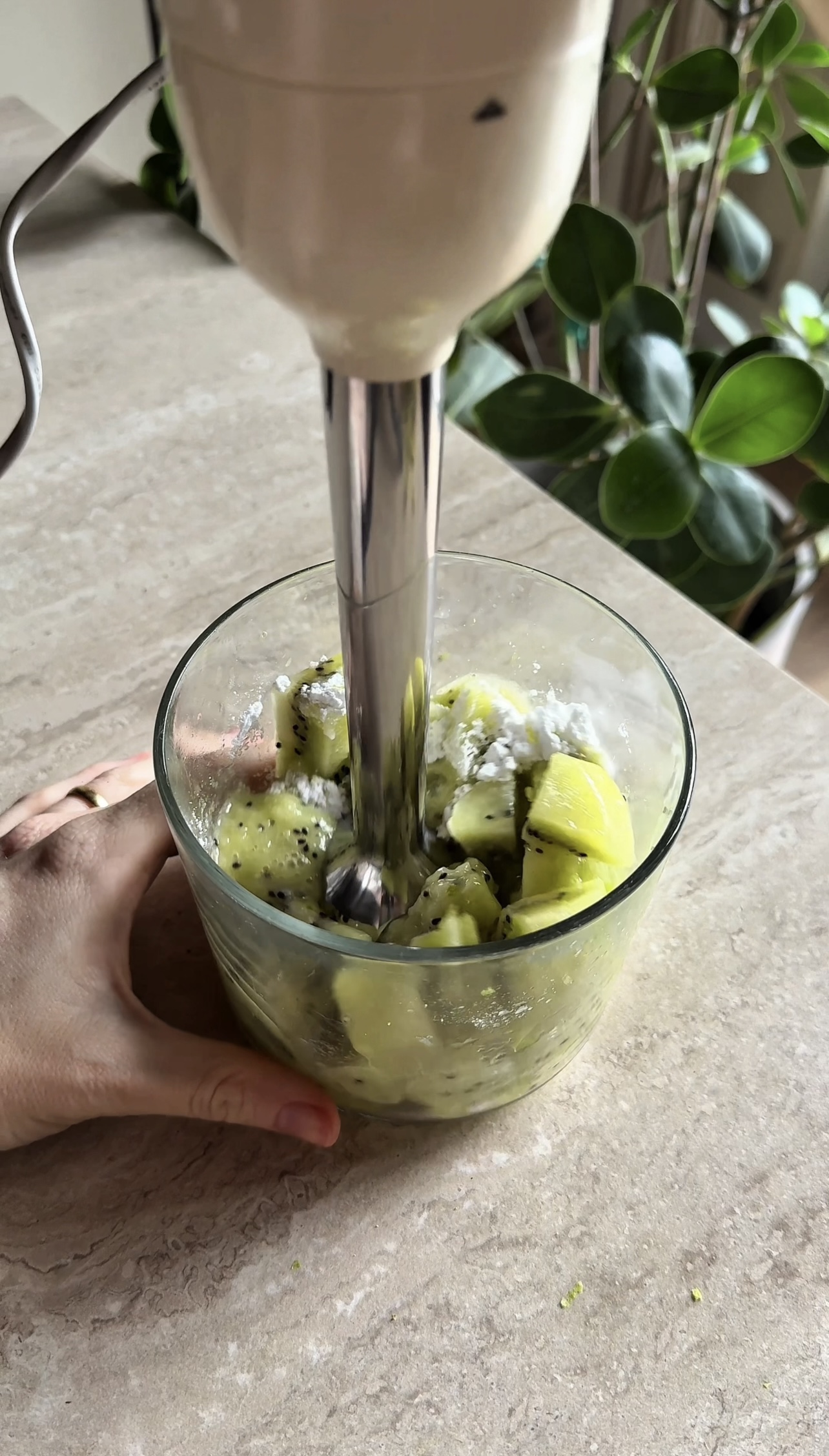 Budini kiwi e vaniglia ricetta step 4