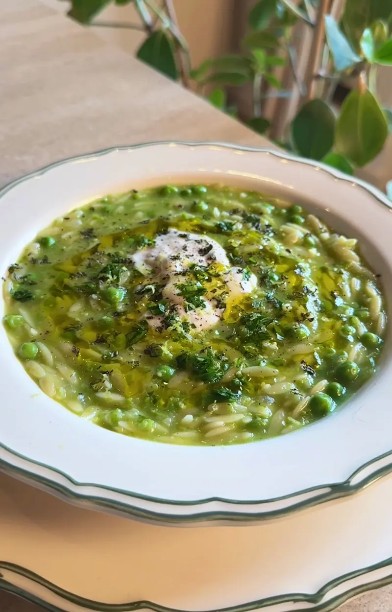 Pastina ai piselli ricetta