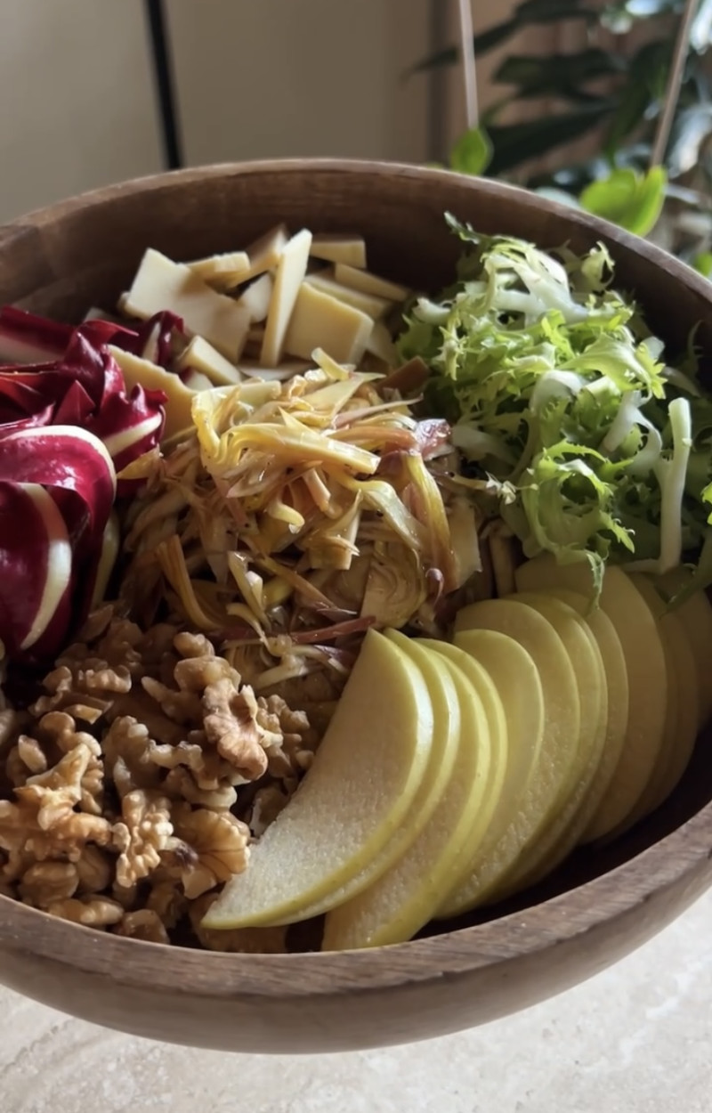 Insalata di carciofi marinati ricetta