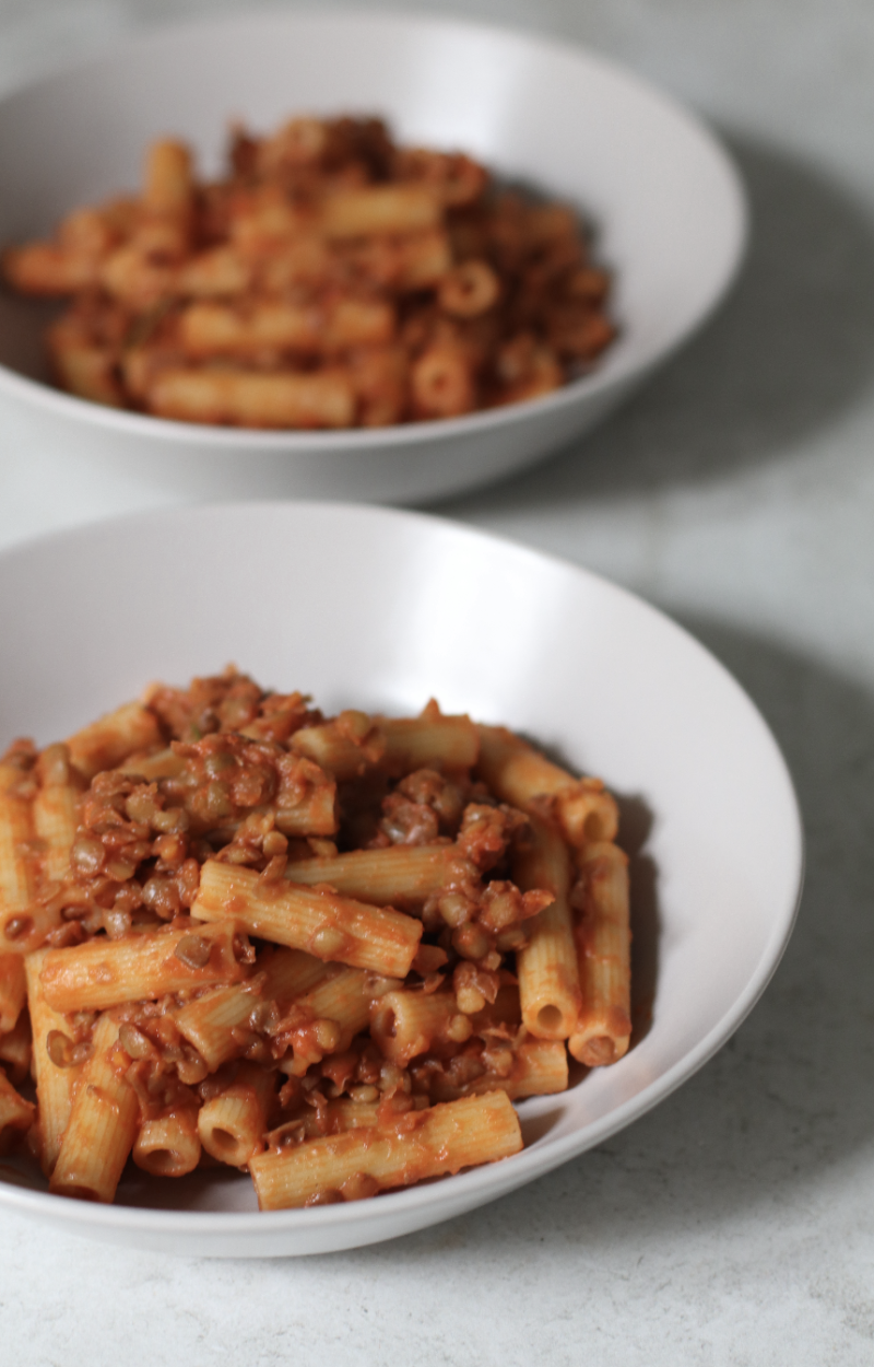 Pasta al ragù di lenticchie ricetta