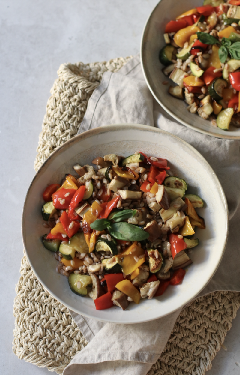 Farro con verdure estive al forno ricetta