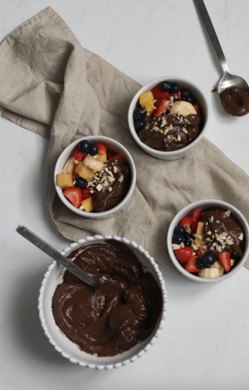 Mousse di cacao, avocado e acqua ricetta