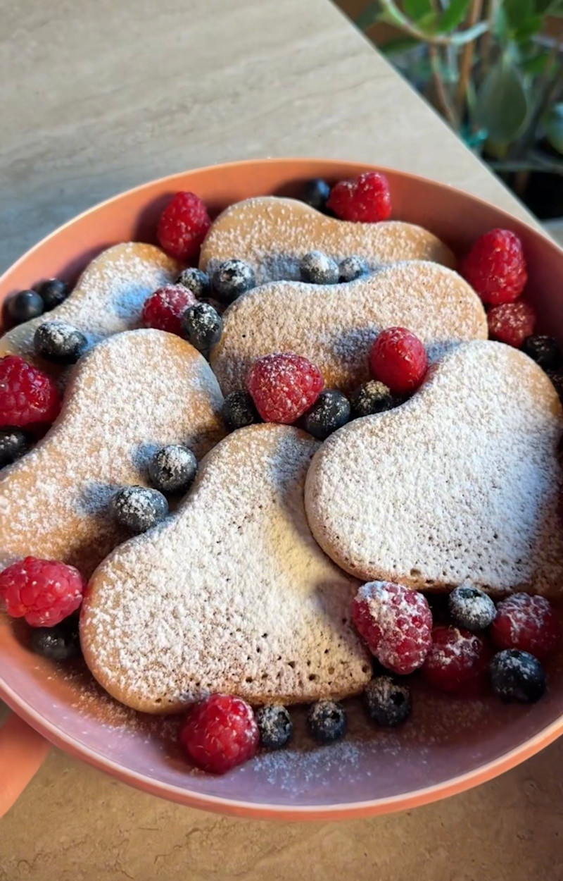 Pancake con mirtilli e lamponi ricetta