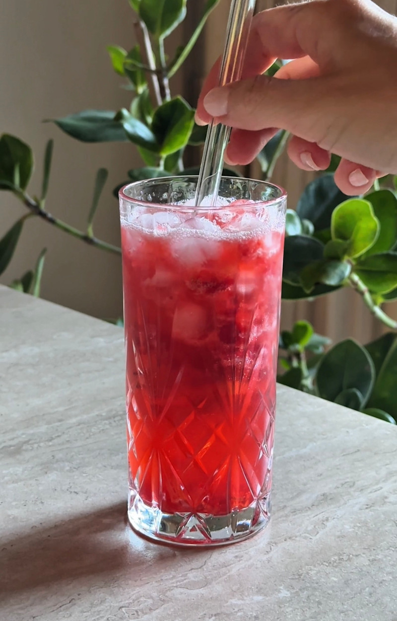 Cocktail analcolico alle fragole e lamponi ricetta
