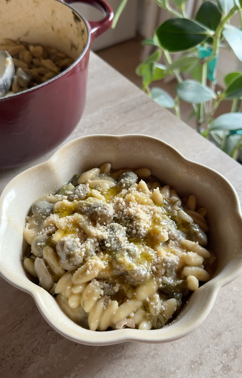 Pasta con fave e finocchietto ricetta
