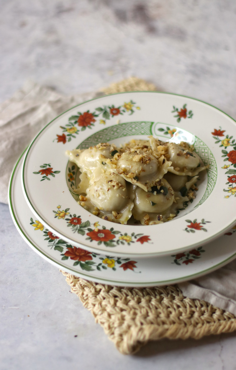 Ravioli ricotta e noci ricetta