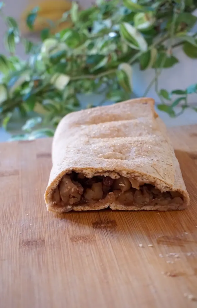 Strudel vegano di mele ricetta