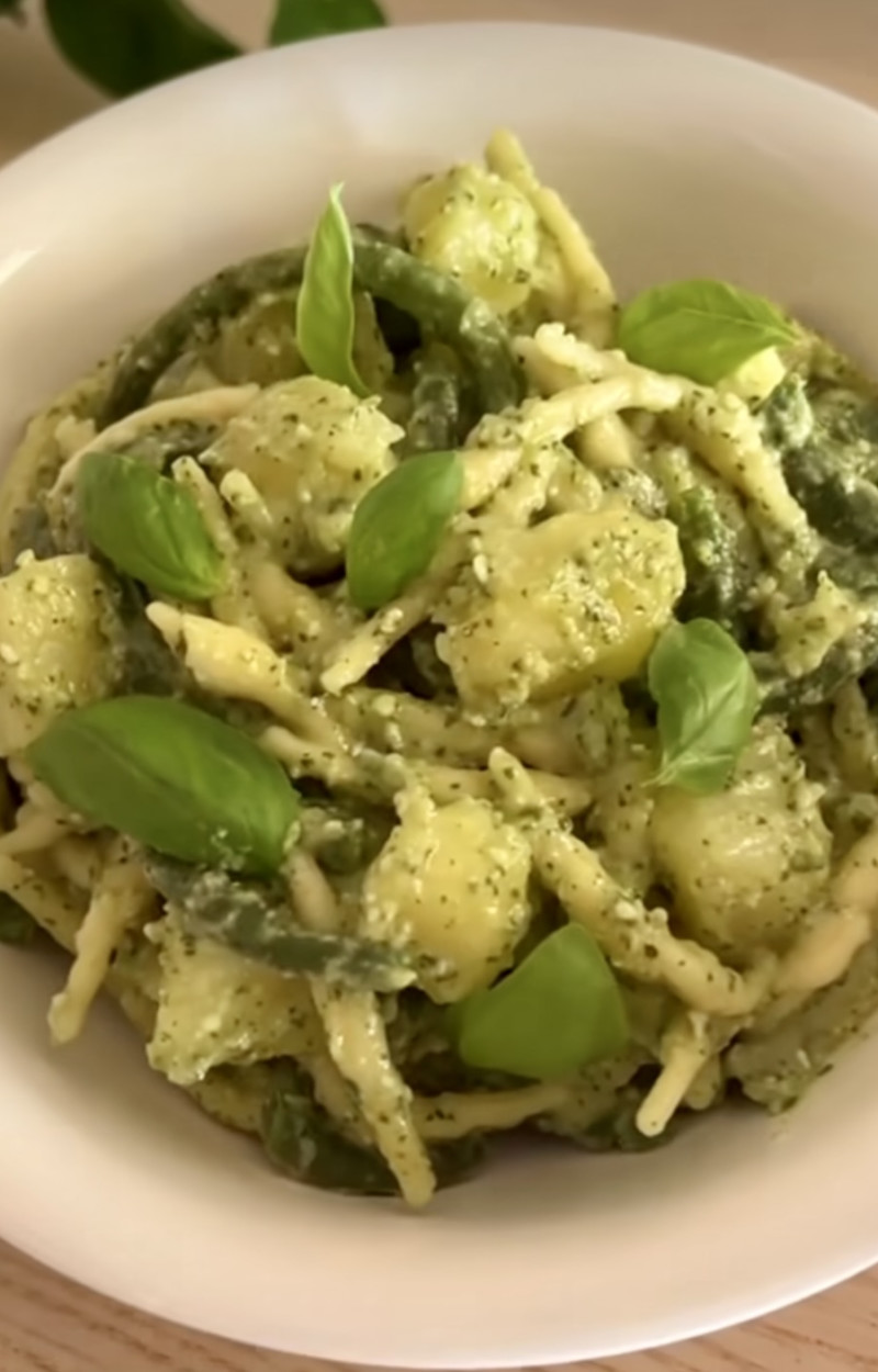 Trofie pesto, patate e fagiolini ricetta