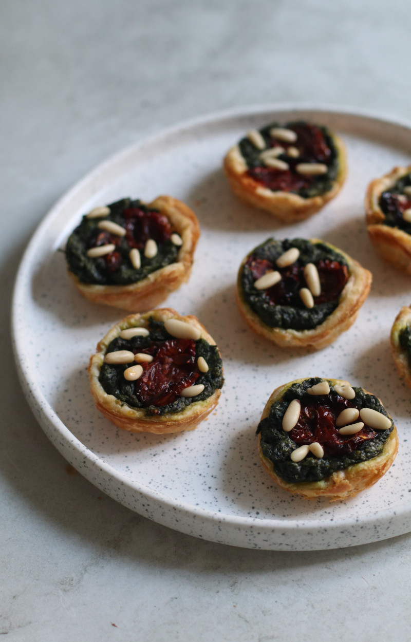 Mini quiches vegane con ricotta e spinaci ricetta