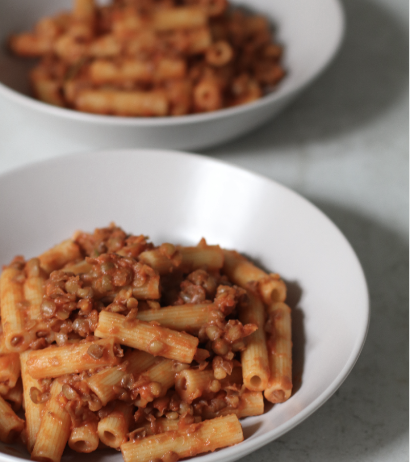 Pasta al ragù di lenticchie ricetta