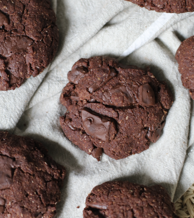 Cookies vegani al doppio cioccolato ricetta
