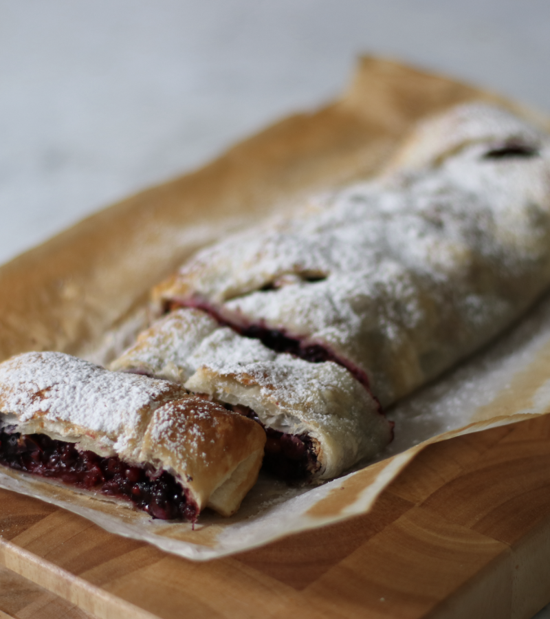 Strudel ai frutti di bosco ricetta