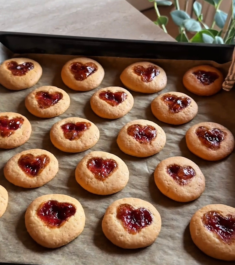 Biscottini con la marmellata ricetta