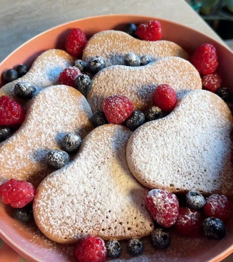 Pancake con mirtilli e lamponi ricetta