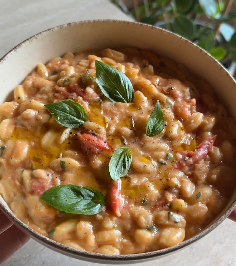 Pasta con pomodori e cannellini ricetta