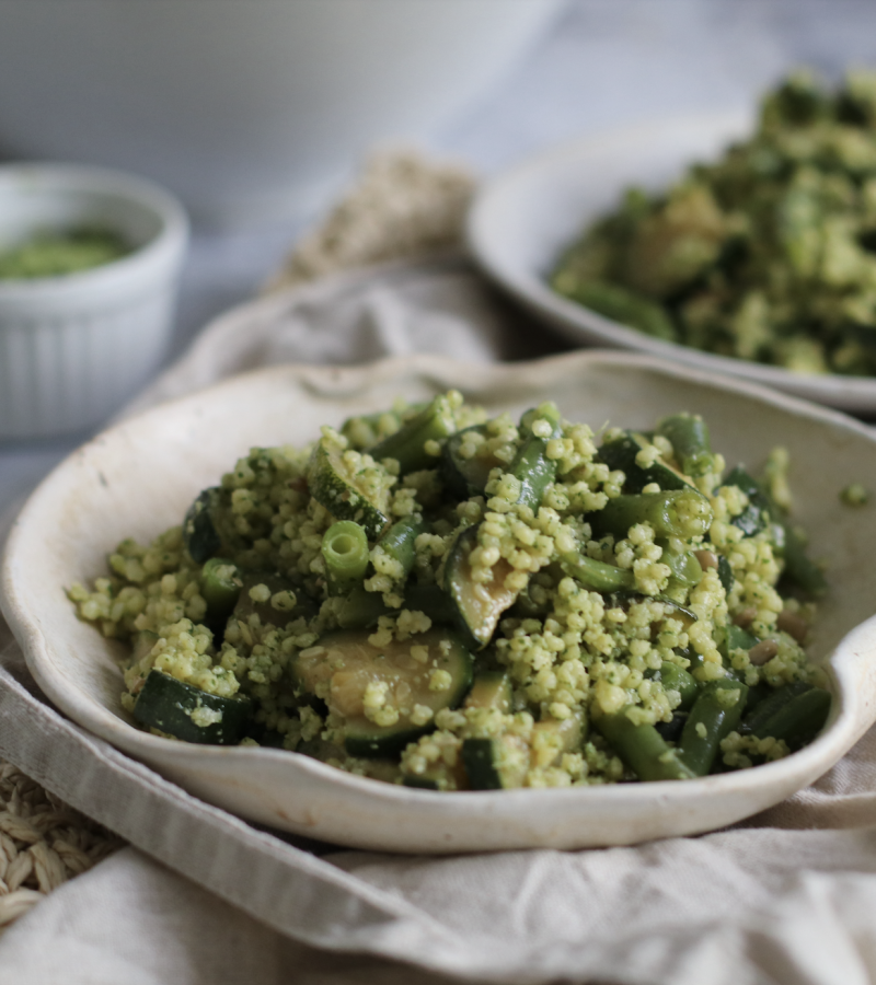 Miglio con verdure al pesto di rucola e noci ricetta