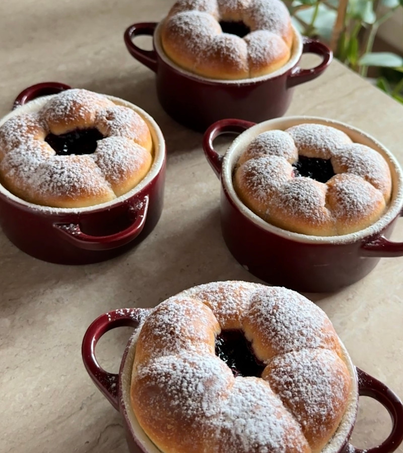 Fiori soffici alla marmellata ricetta